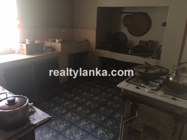 Colonial House in Ahangama