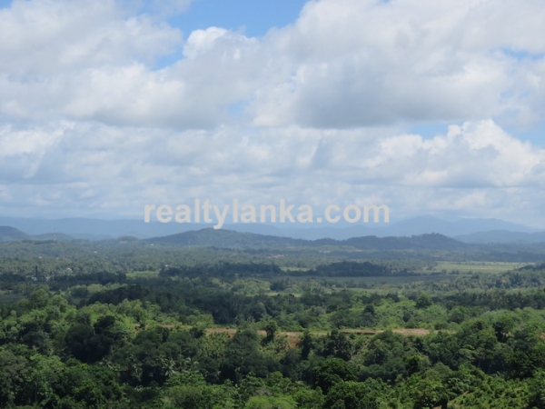 Propery With 360 Panoraminc View Of Matara