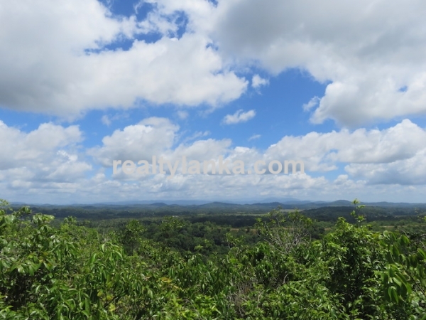 Propery With 360 Panoraminc View Of Matara