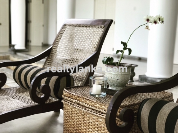 Villa With A Eye Catching Paddy View