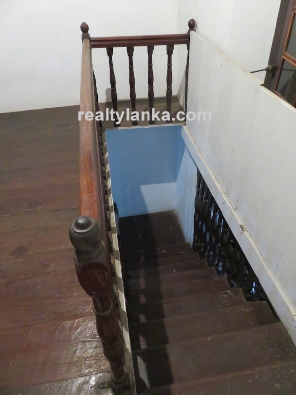 Well Maintained Colonial House In Galle