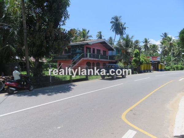 36 Perches In Galle