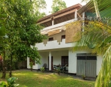 Villa for Sale and Lease in Hikka HI 84
